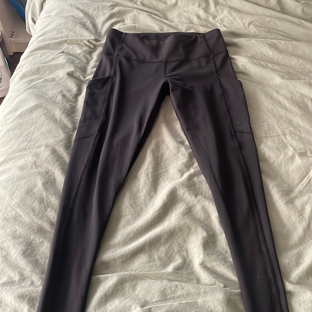 Lululemon size 4 black leggings